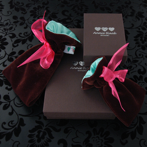 AnnieHaakDesigns packaging for your jewellery